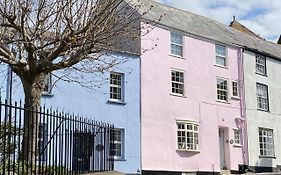 Waltham House